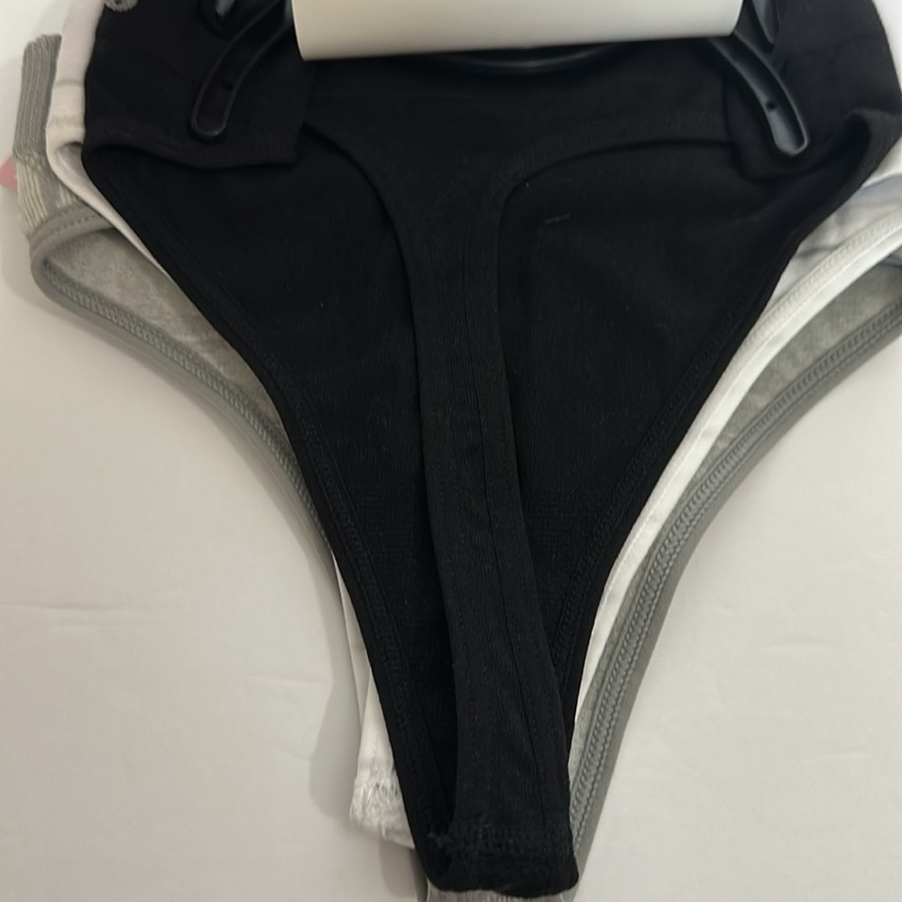 Kindly Yours Women's Seamless Thong Underwear 3-Pack size XS - Picture 8 of 10